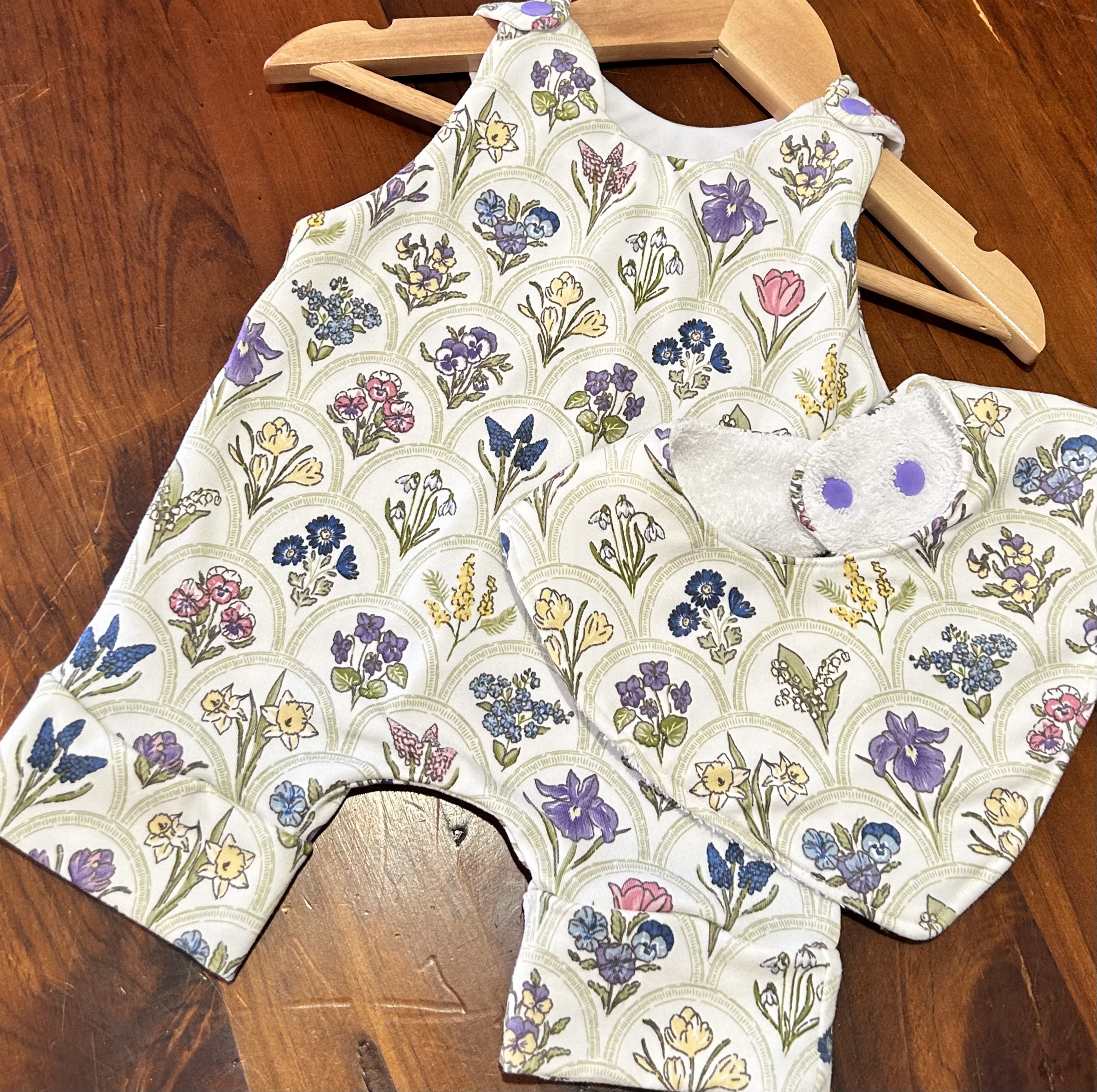 Baby overalls and bib set
