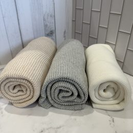 Personalised embroidered plain knit baby blankets