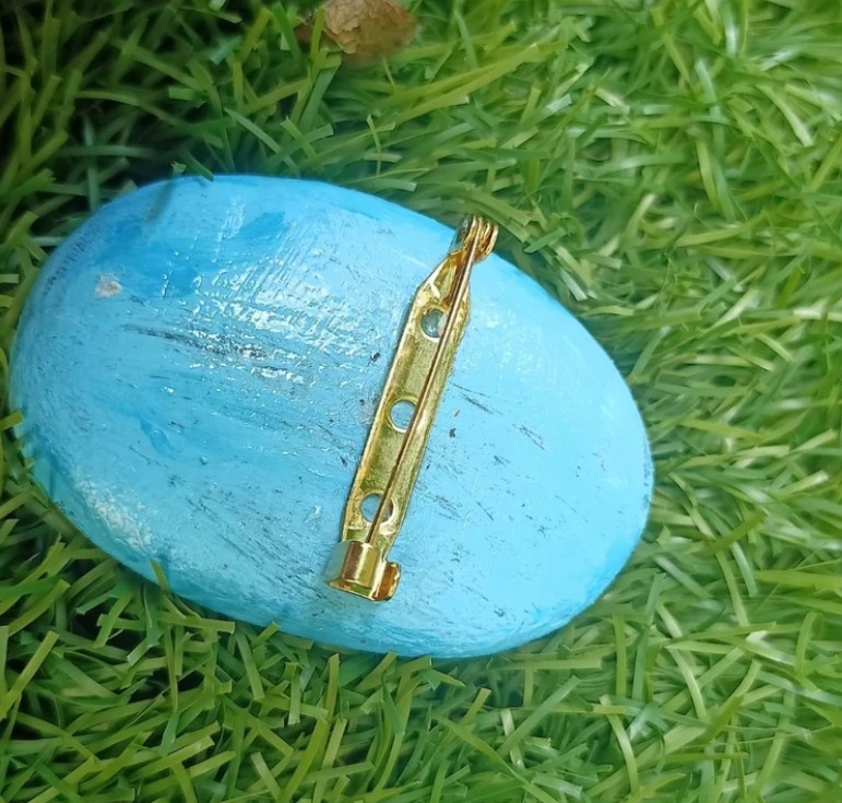 Take a Walk With Me Brooch - Image 4